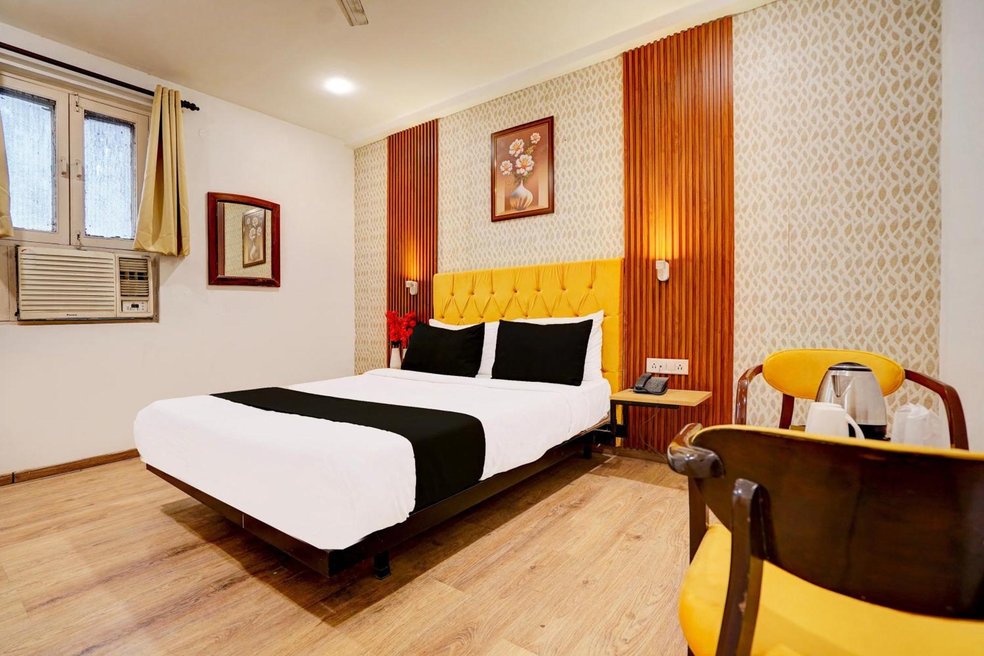 Super Townhouse Jageer Palace Near Mayapuri Chowk Nuova Delhi Esterno foto